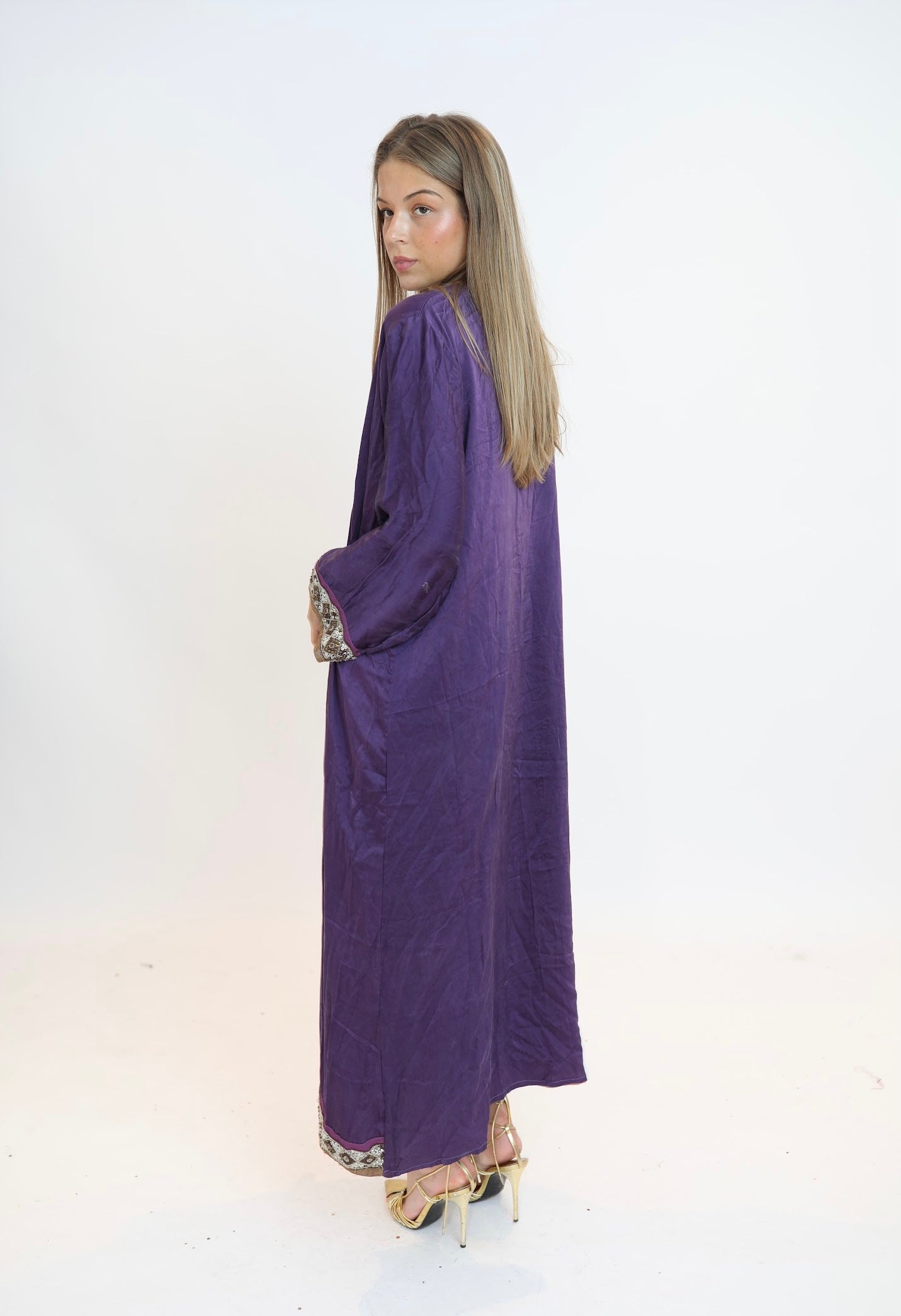 Caftán morado 229