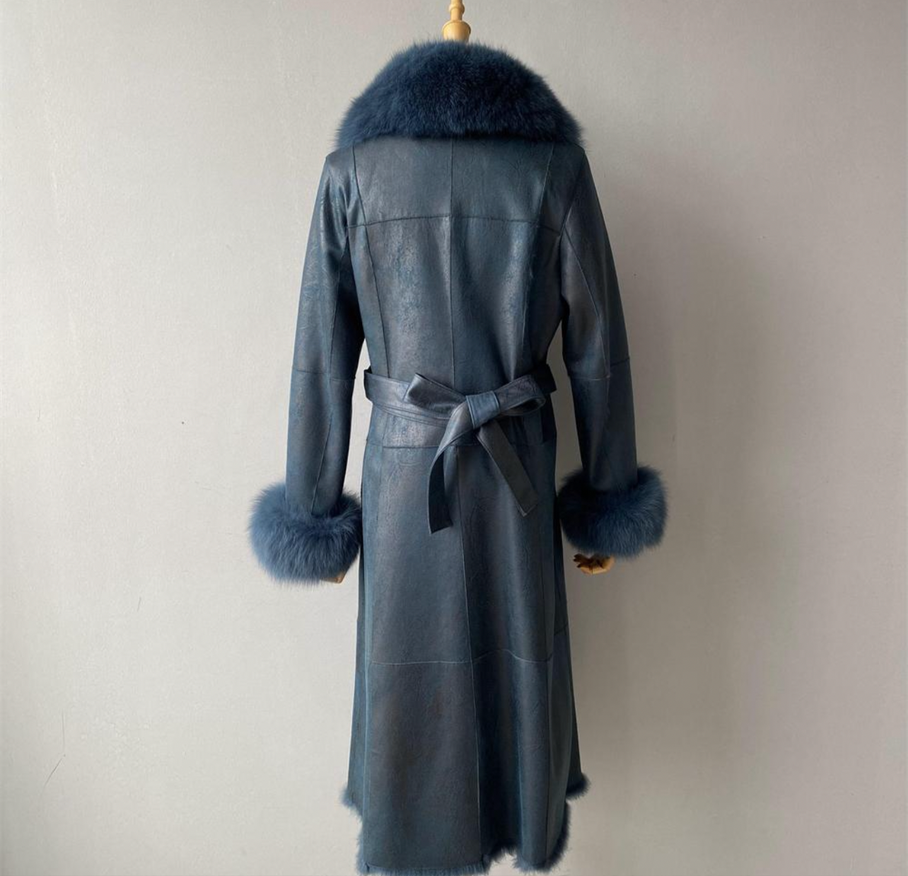 ELEGANCE blue coat