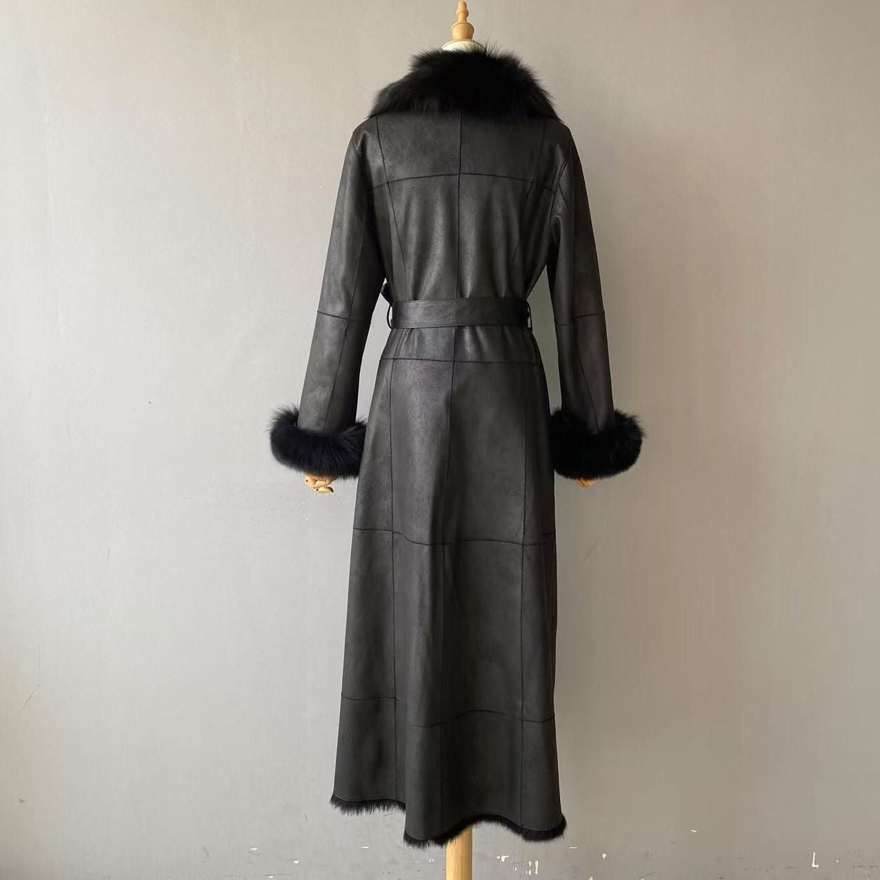 Abrigo ELEGANCE (negro)