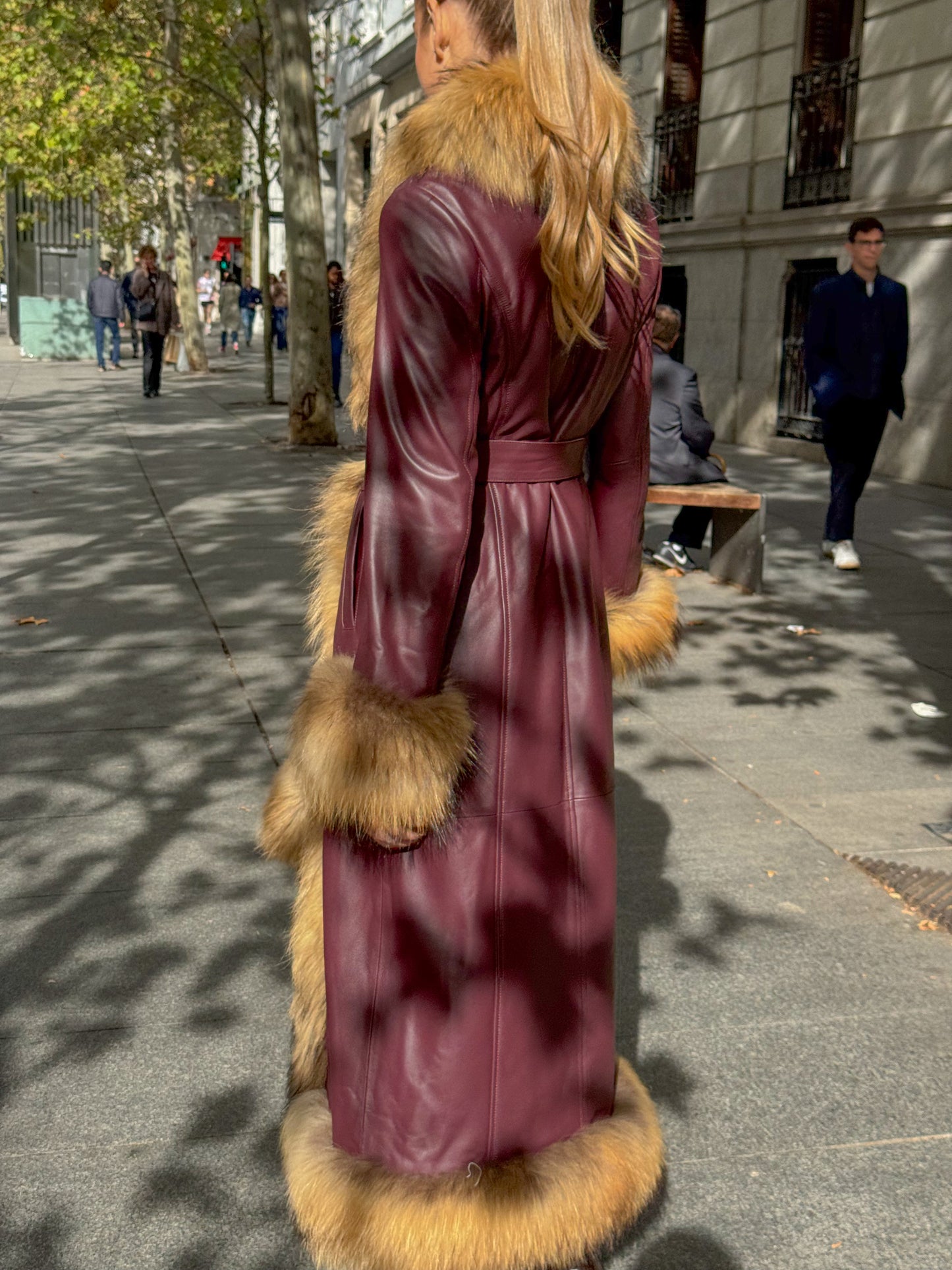 Abrigo DUA (granate)