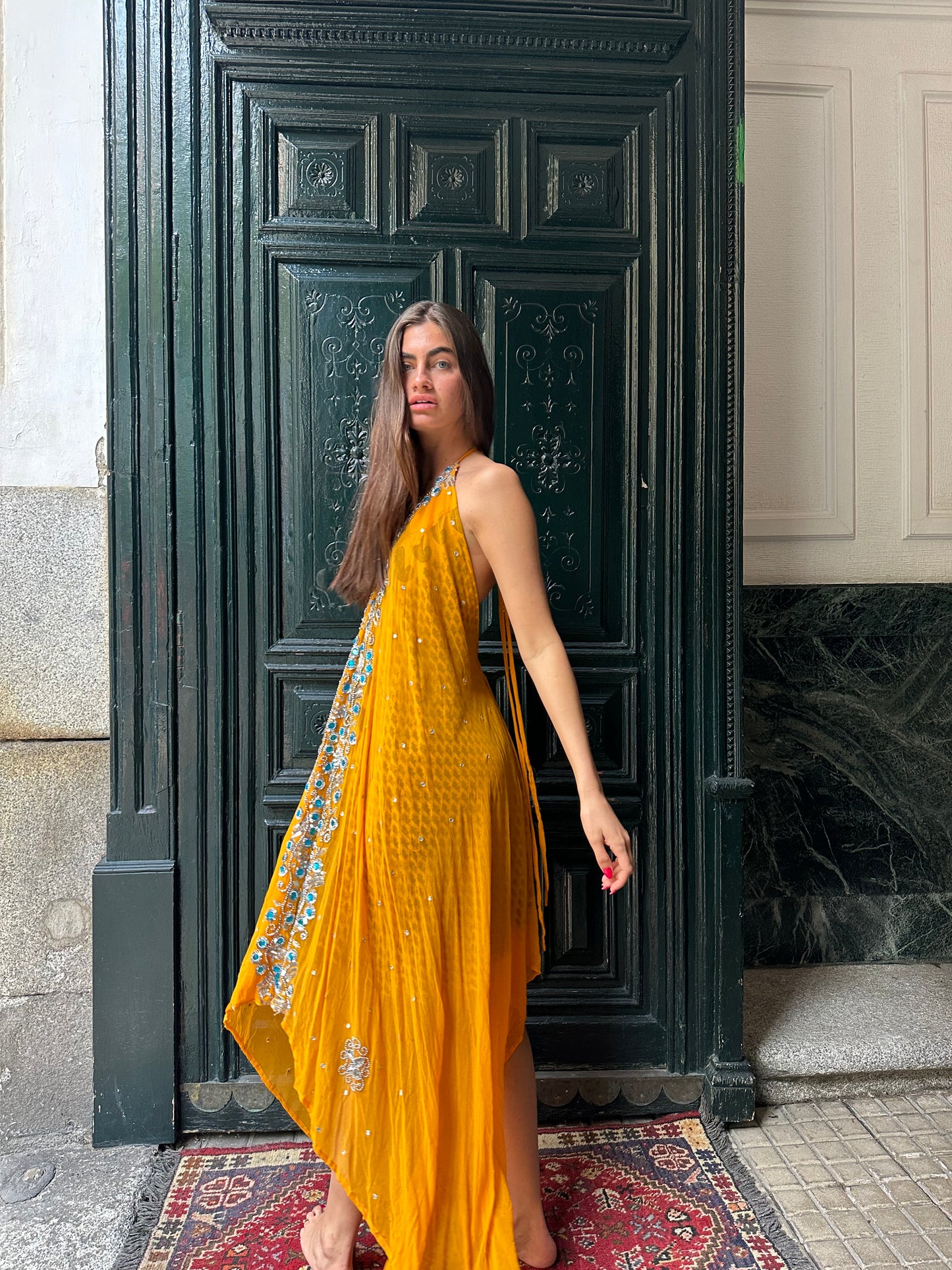 Vestido joya amarillo