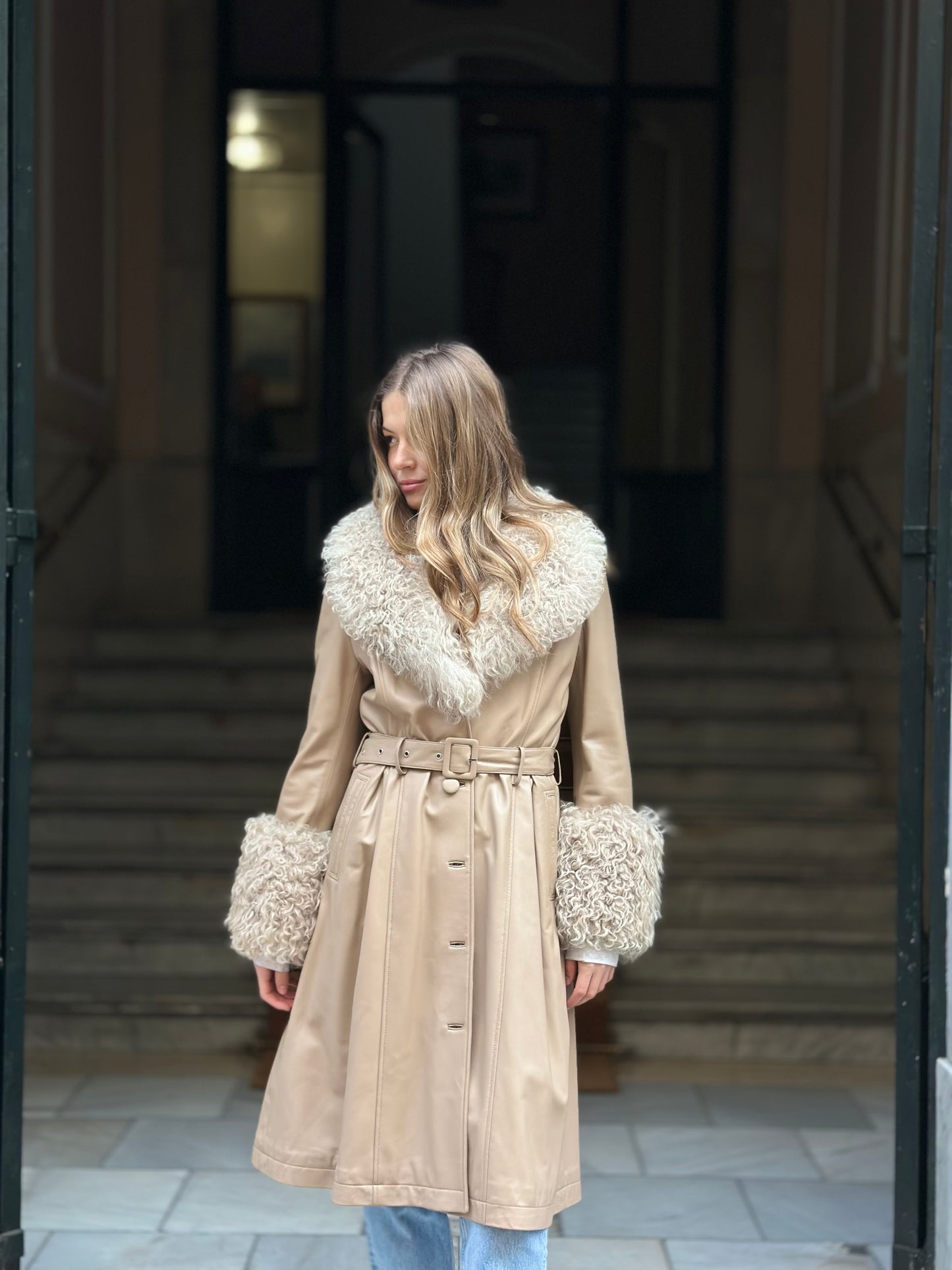 LEATHY beige coat