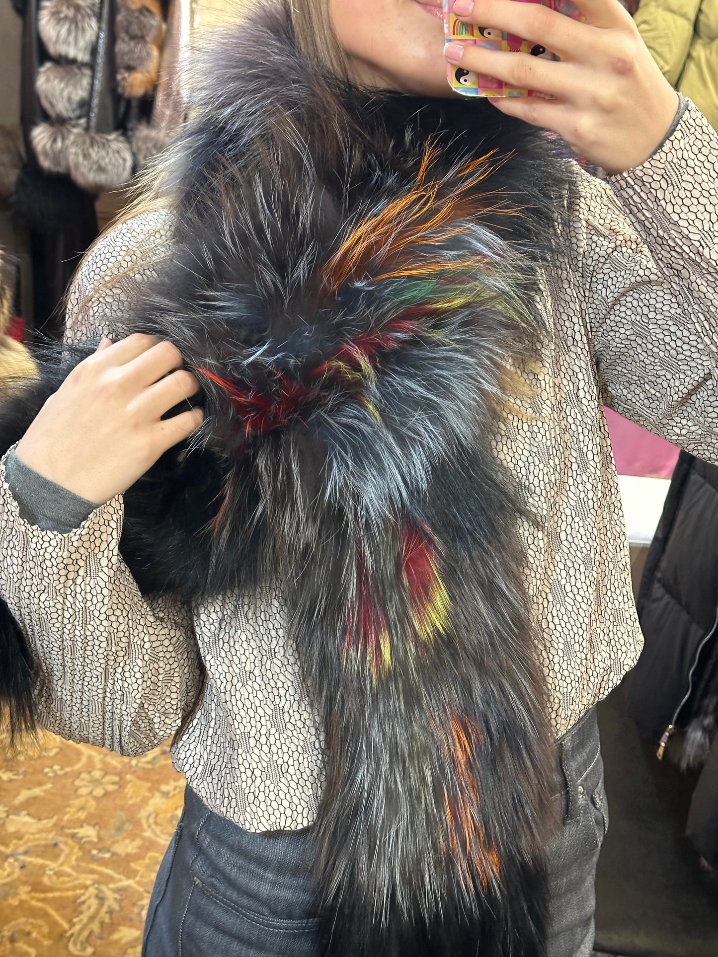 Colorful Fly Neck