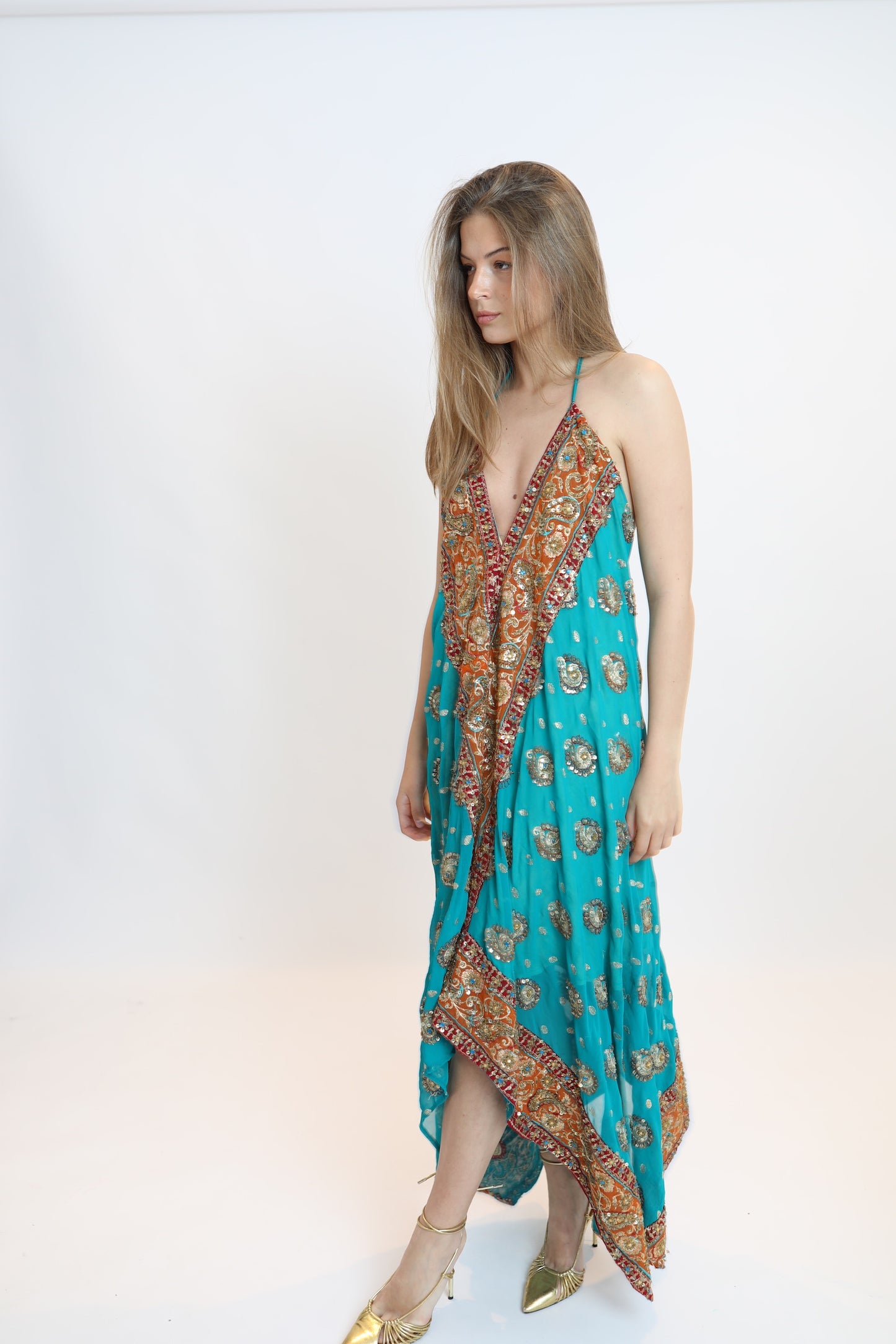 Vestido joya azul 226
