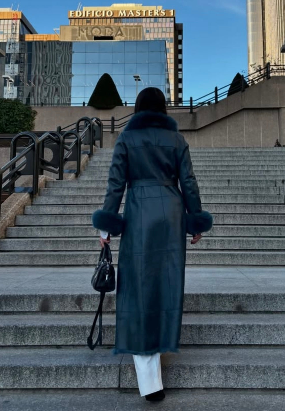 ELEGANCE blue coat