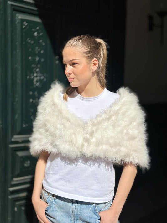 Estola libélula blanca