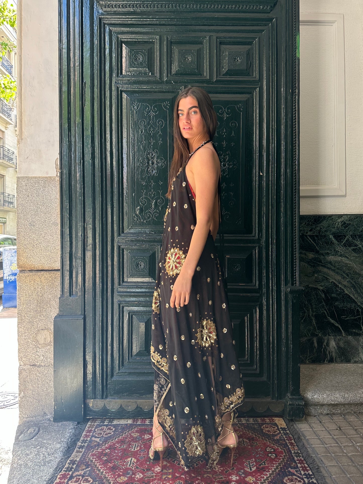 Vestido joya negro