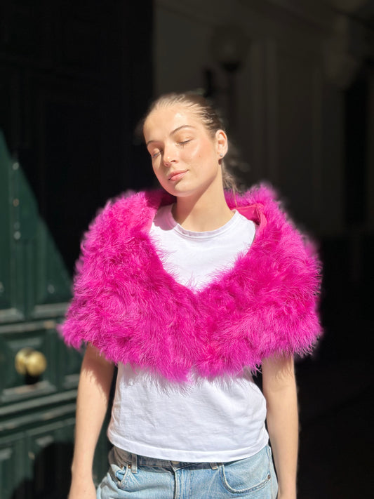 Estola libélula fucsia