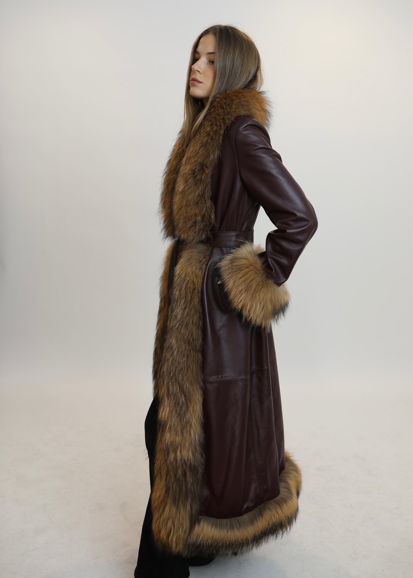 Abrigo DUA (granate)