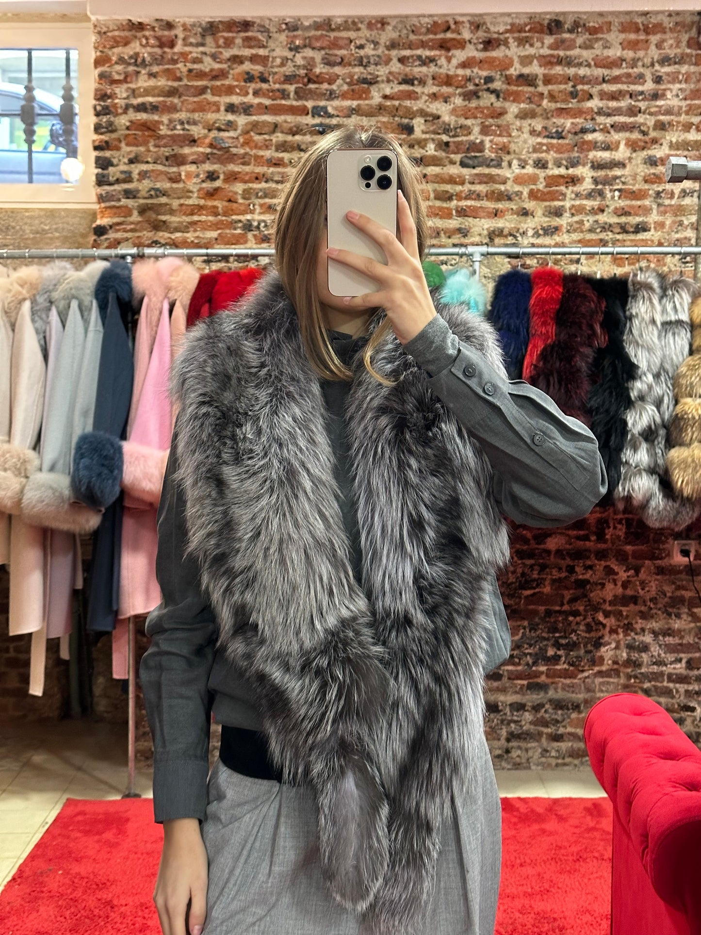 Estola WAKANA (gris)