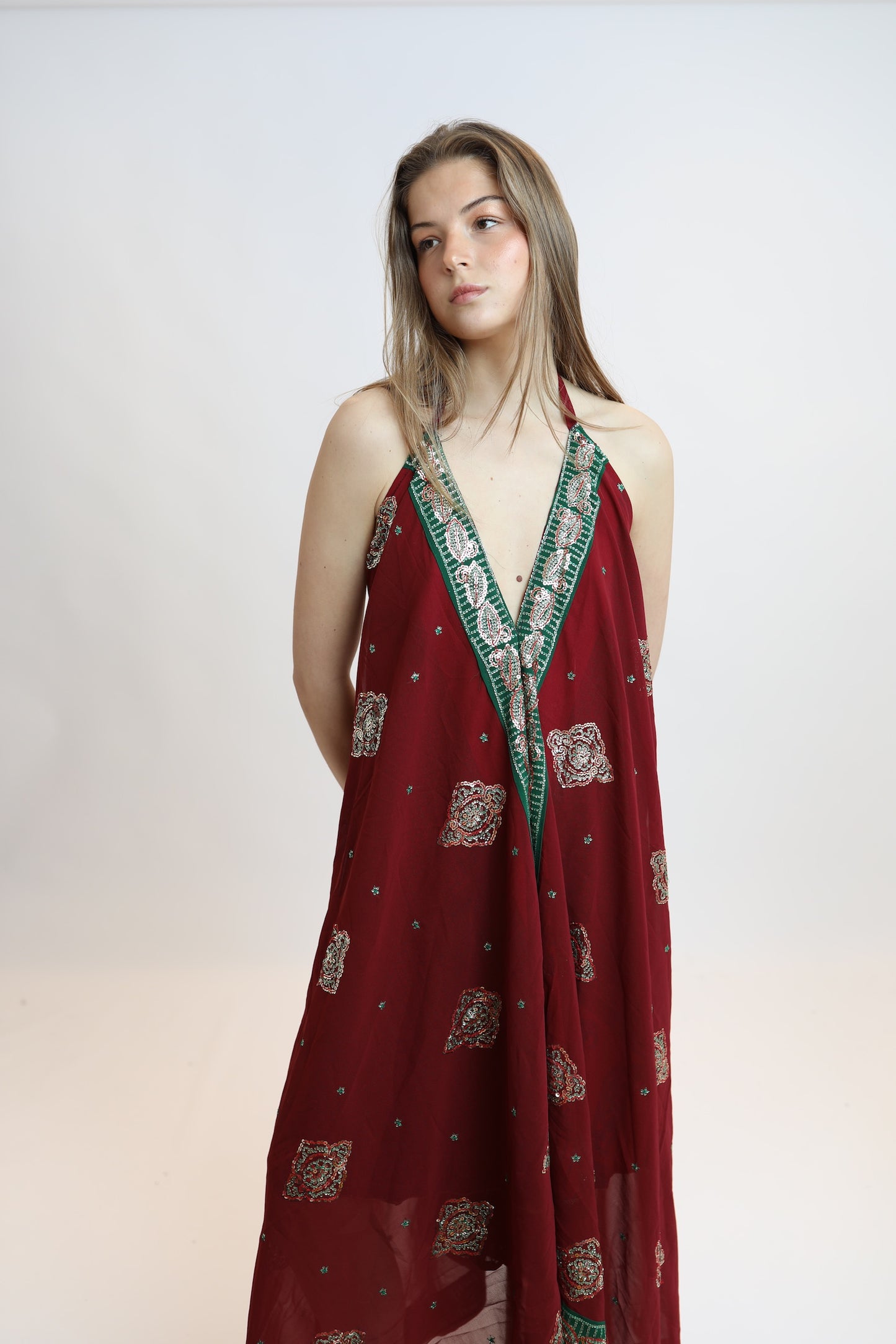 Vestido joya rojo 141