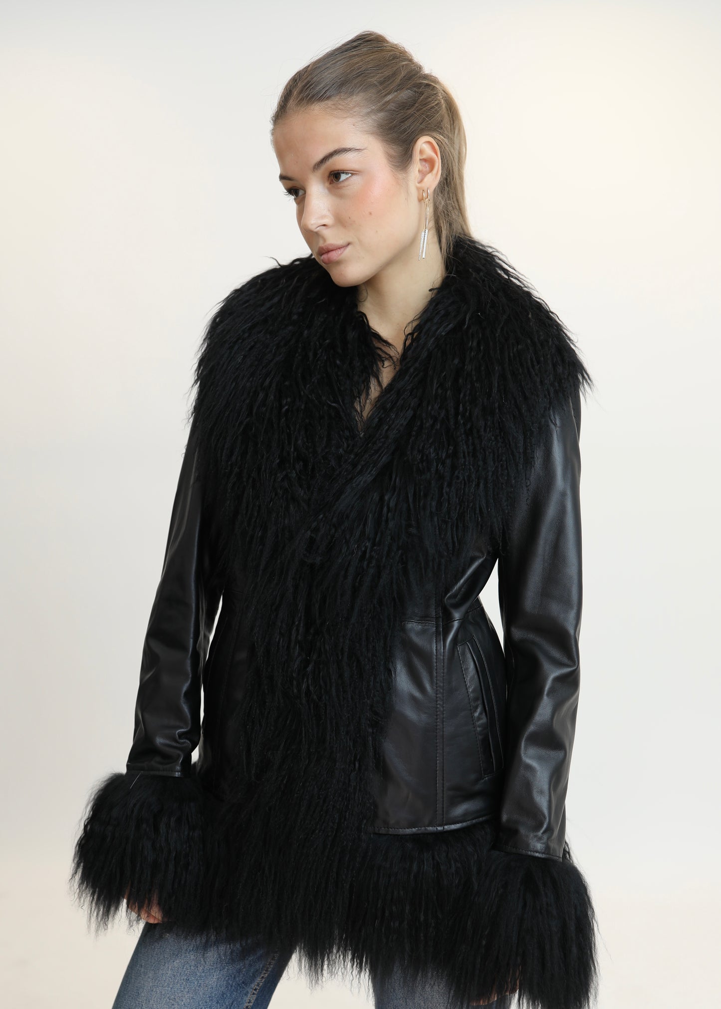 Abrigo AFGANO negro noche