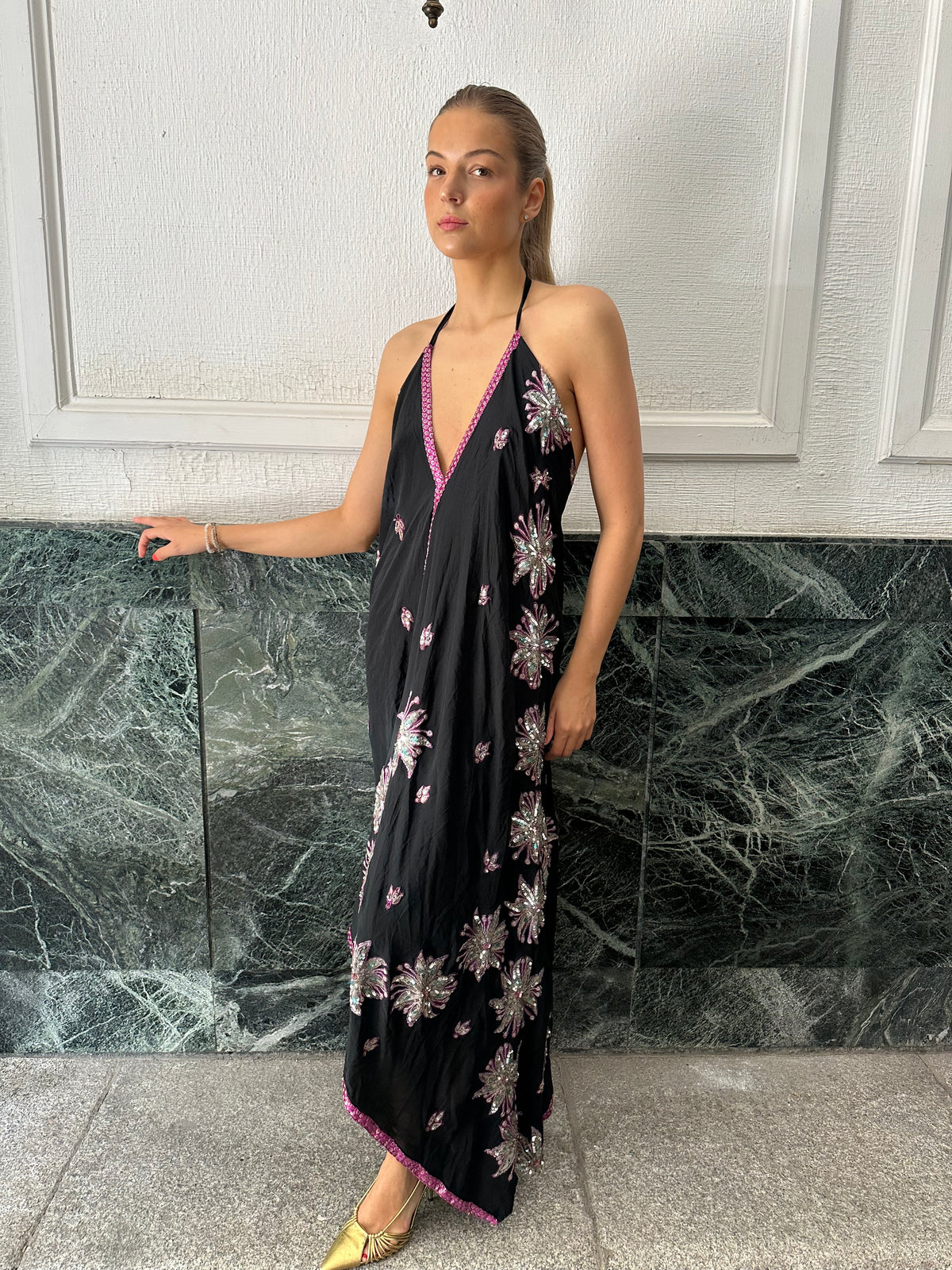 Vestido joya negro 305