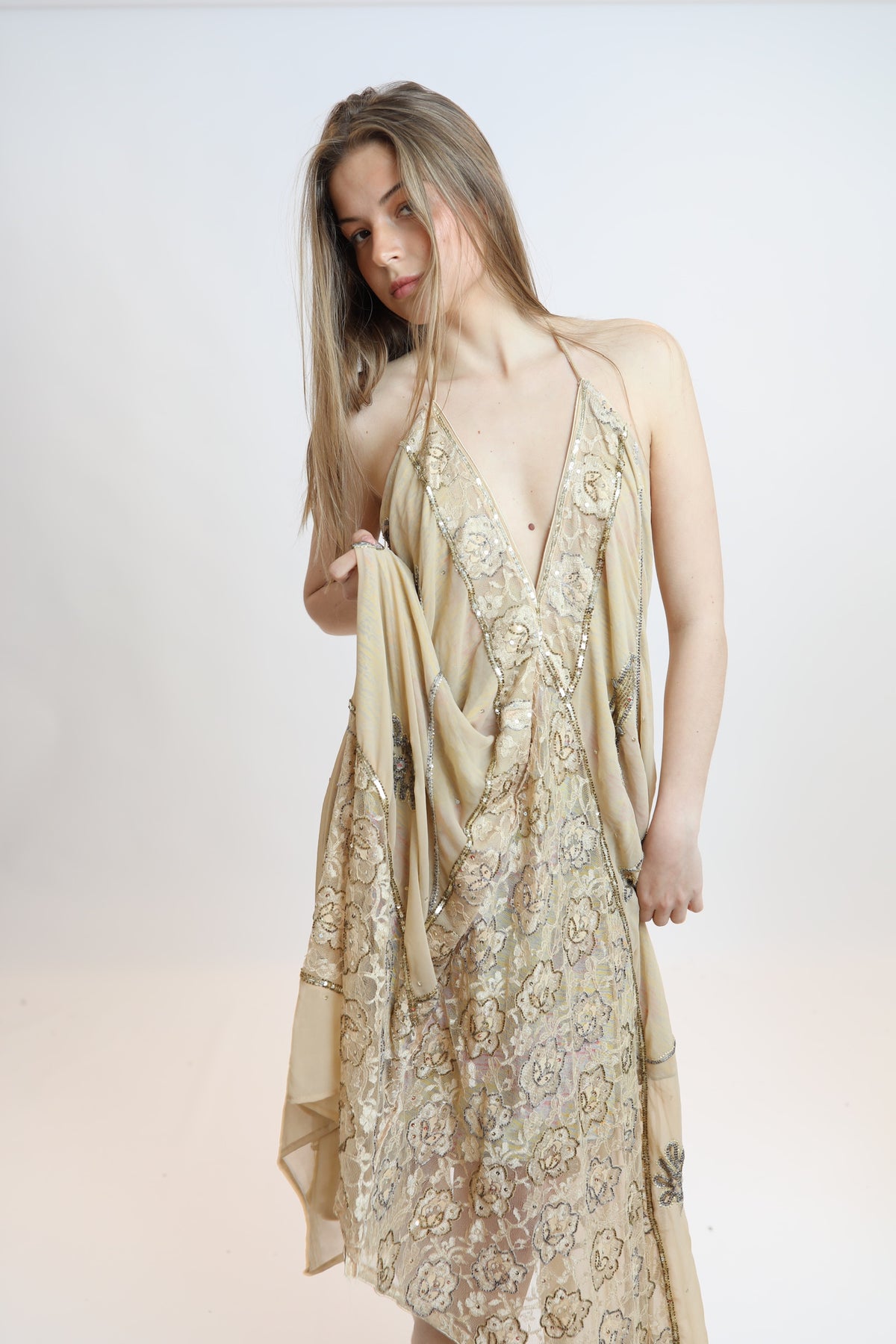 Vestido joya beige 139
