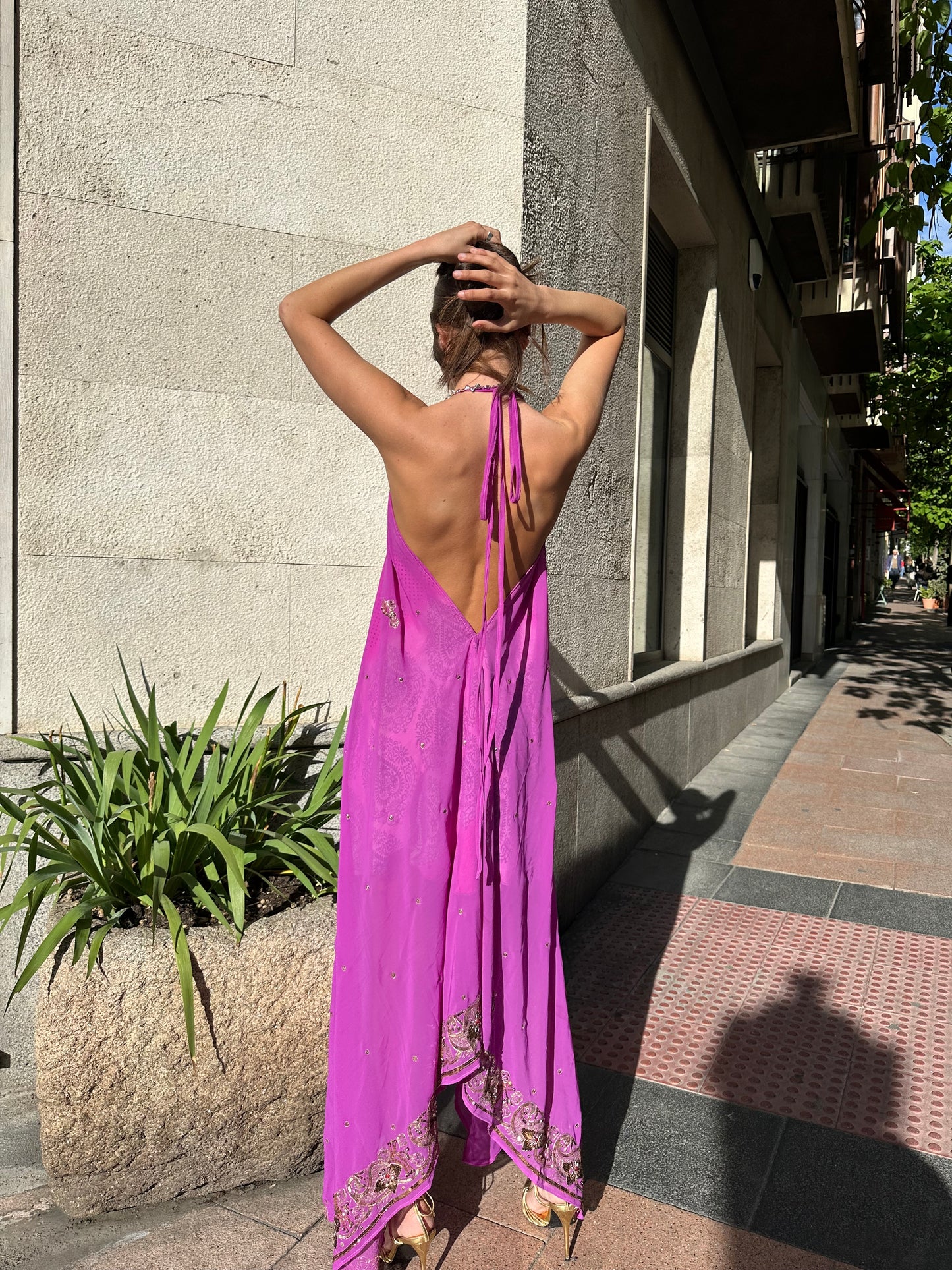 Vestido joya rosa morado