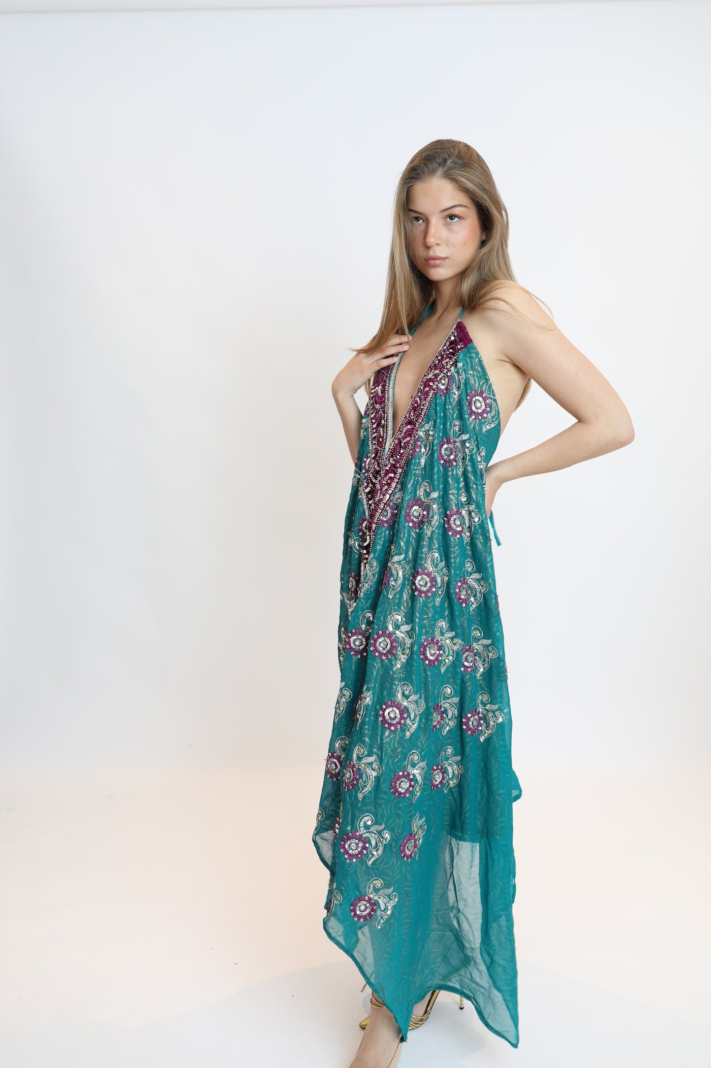 VESTIDO SORPRESA