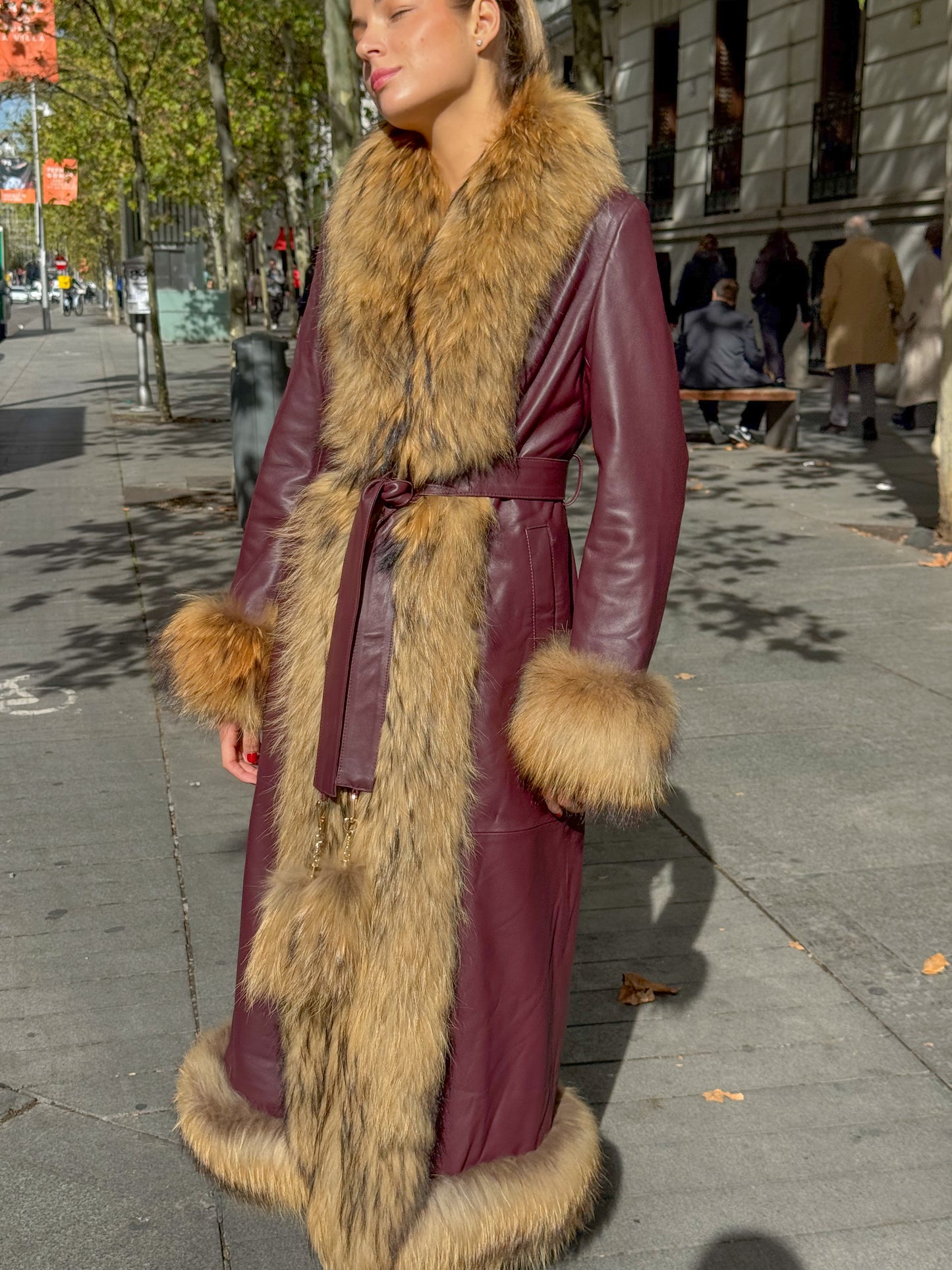 Abrigo DUA (granate)