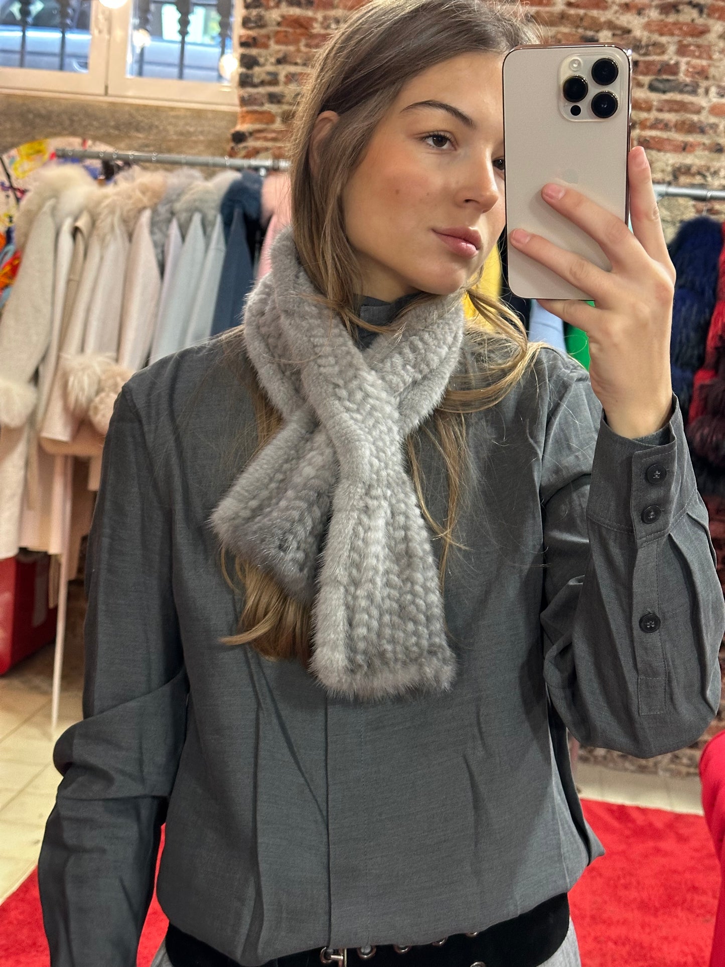 Mini cuello de visón (gris)