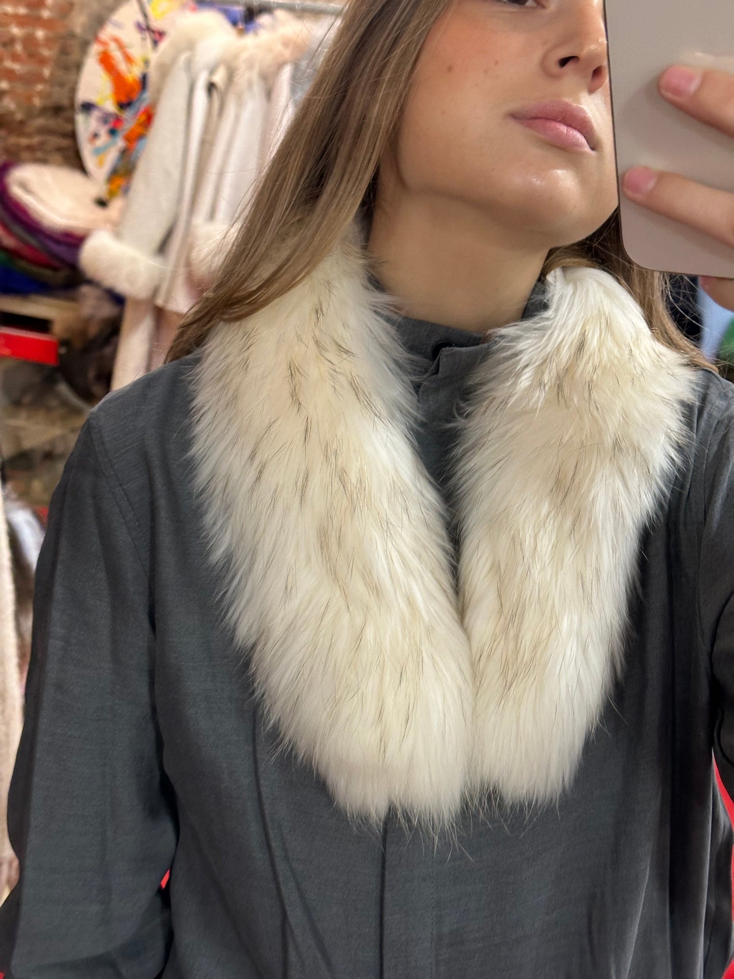 Cuello medio de zorro (blanco)