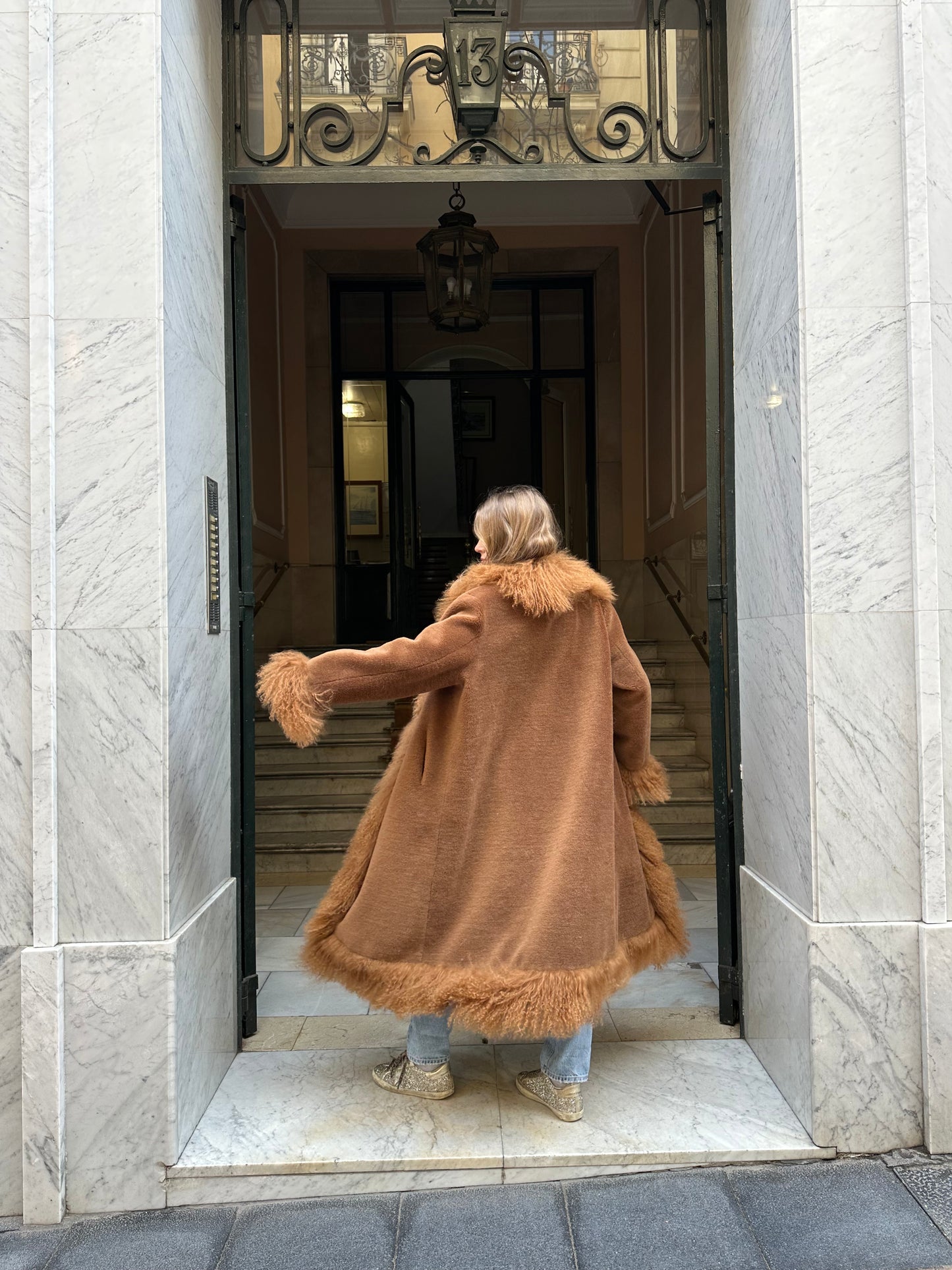 GLAMMY Godiva Coat